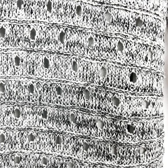 Cleo Petites Off-White Sheer Half-Sleeve Top with Gray Knitted Cover - Picture 4 of 10